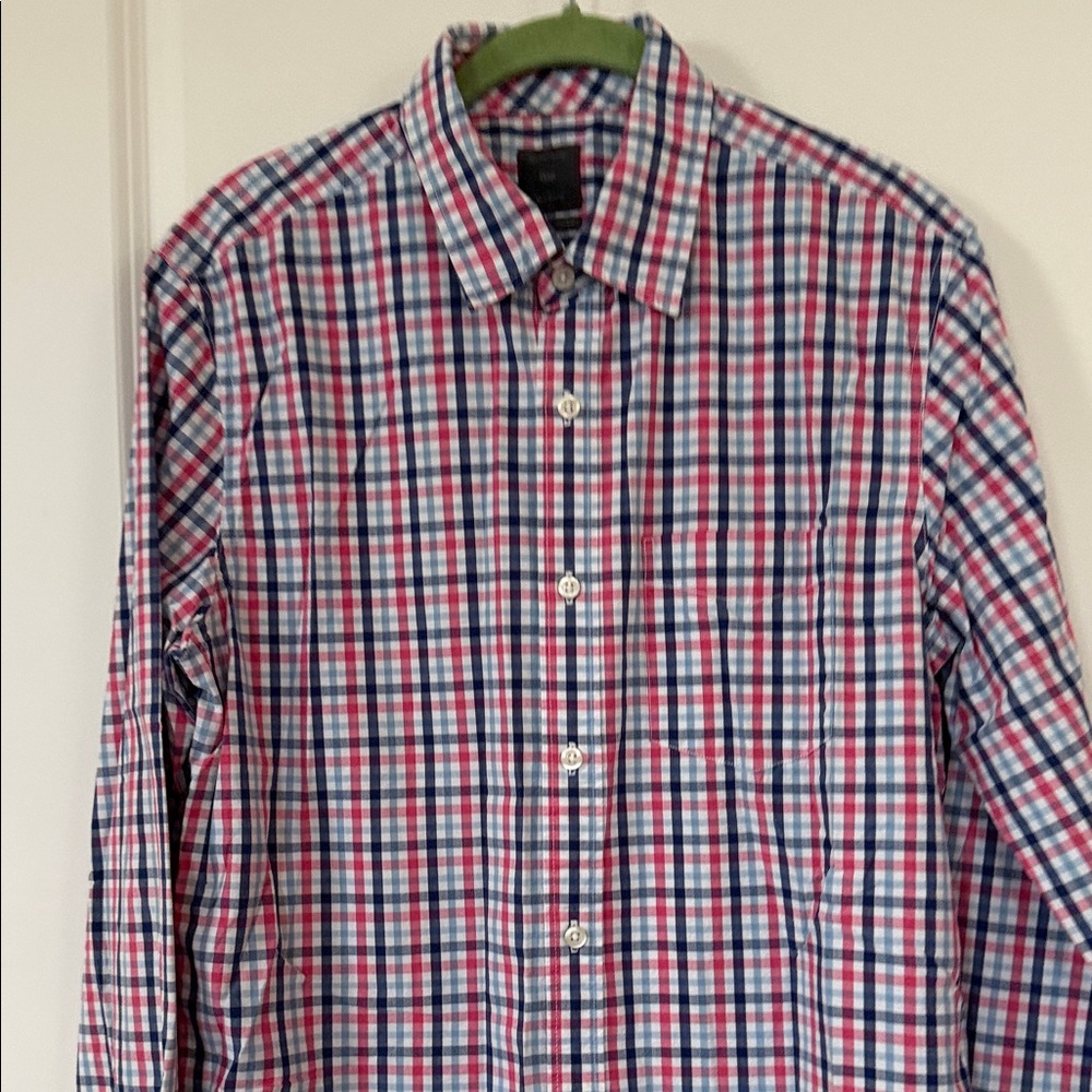 GAP Men's Casual Plaid Shirt - Pink, Blue, and White - Picture 4 of 6